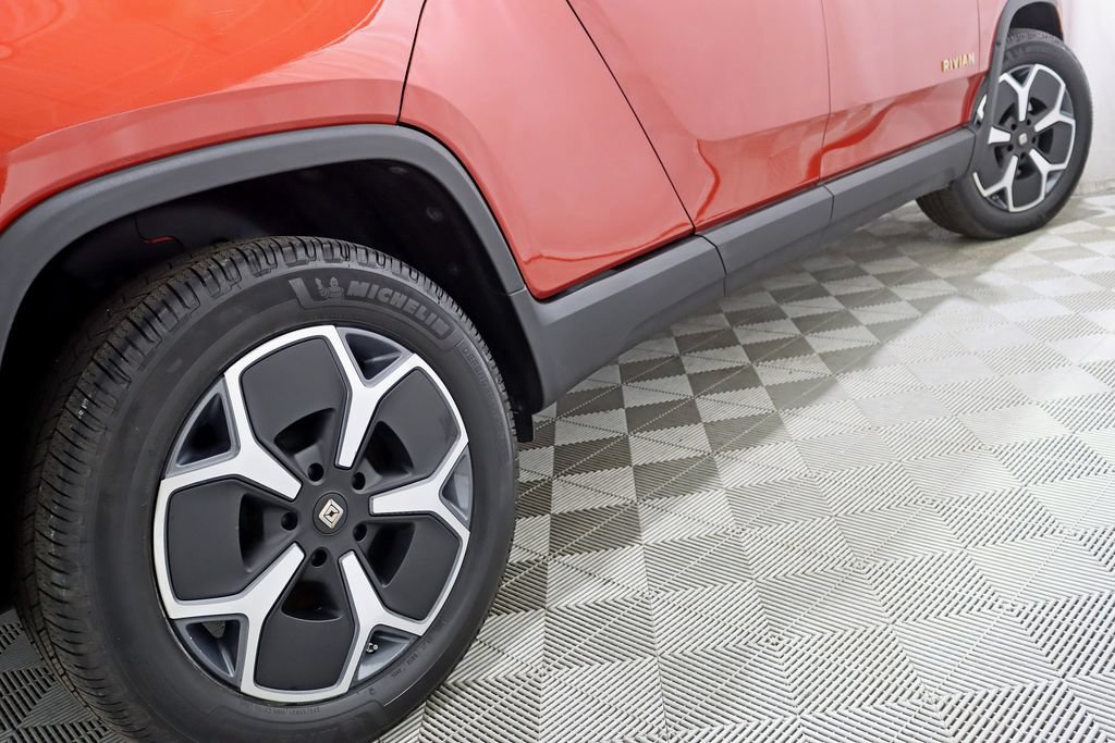 Used 2022 Rivian R1T Adventure AWD/4WD image 11