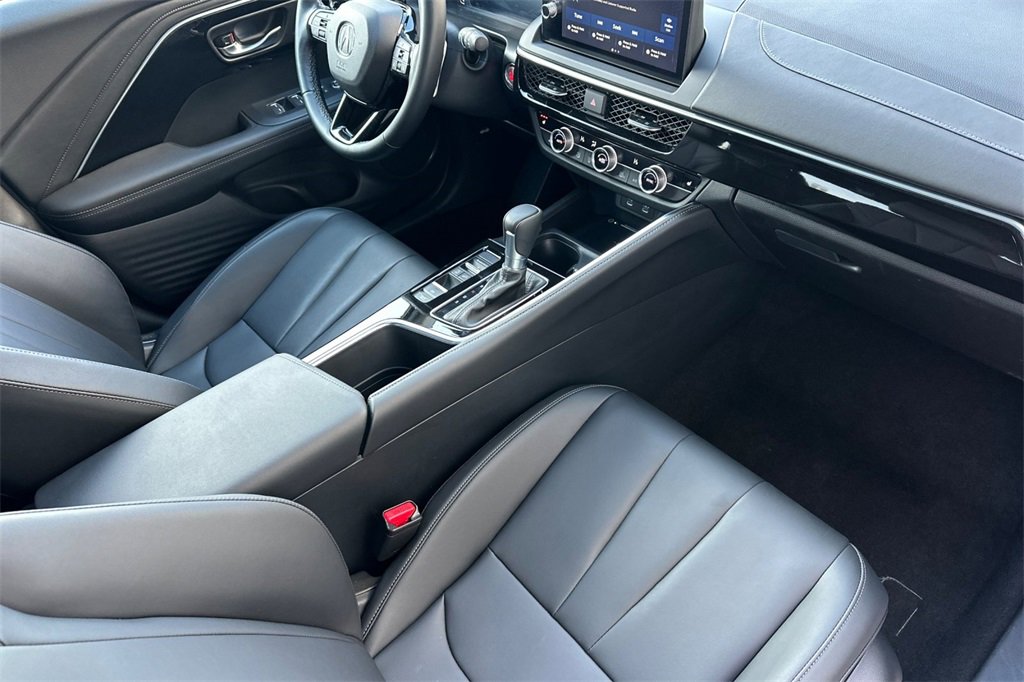 Certified 2025 Acura ADX AWD image 17