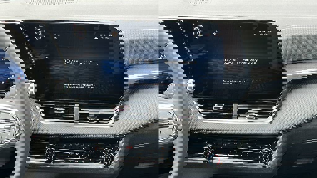 New 2026 Chevrolet Equinox LT image 18