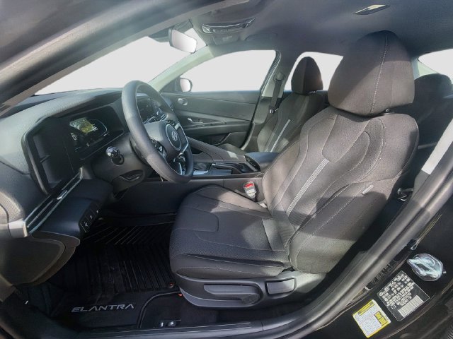 New 2026 Hyundai Elantra SE FWD image 20