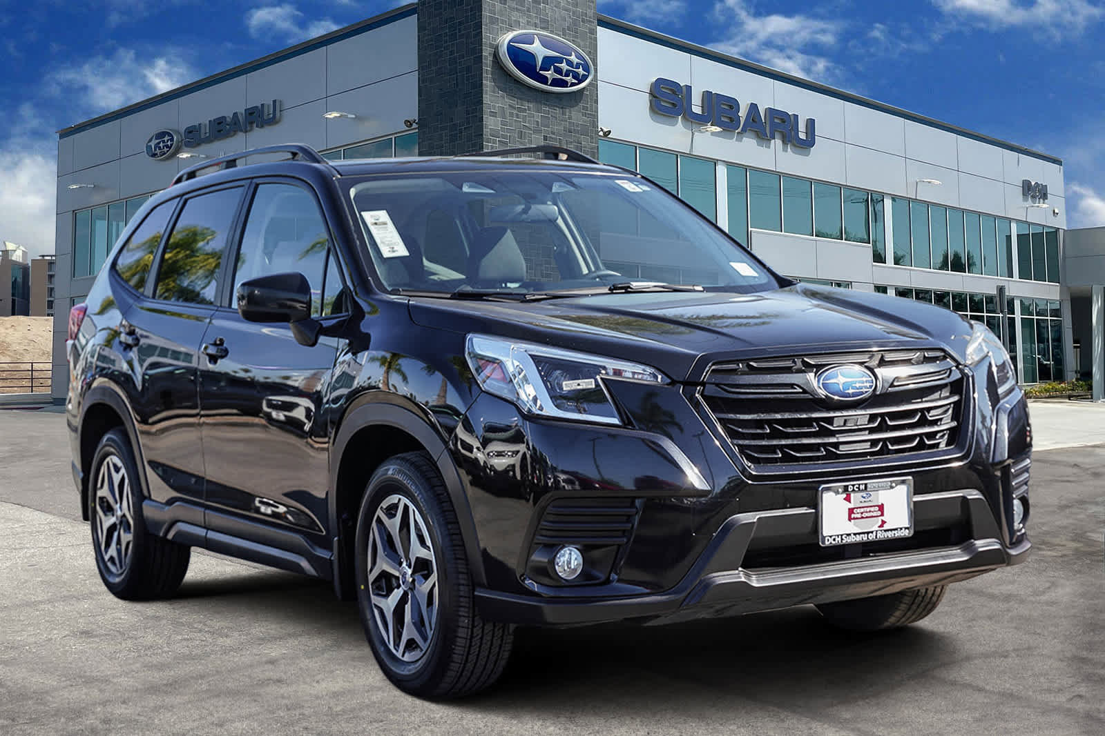 Certified 2023 Subaru Forester Premium image 3