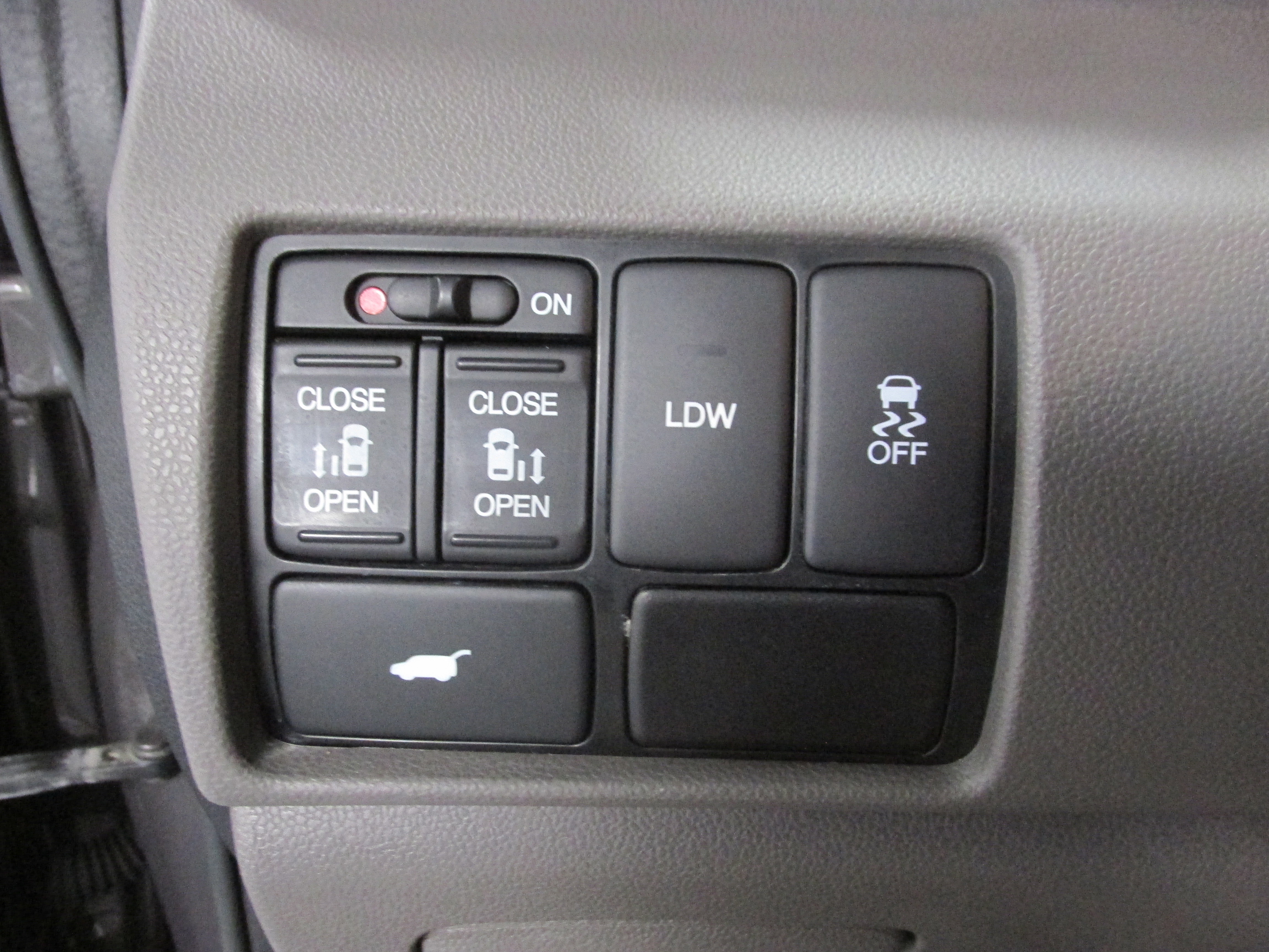 Used 2016 Honda Odyssey EX-L image 32