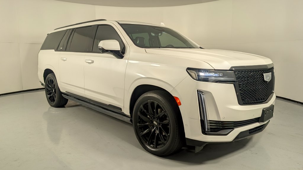 Used 2023 Cadillac Escalade ESV Sport Platinum w/ LPO, ONYX Package AWD/4WD image 1