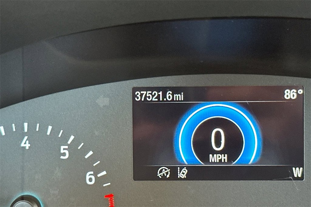 Used 2022 Ford Escape SE w/ SE Sport Appearance Package image 29