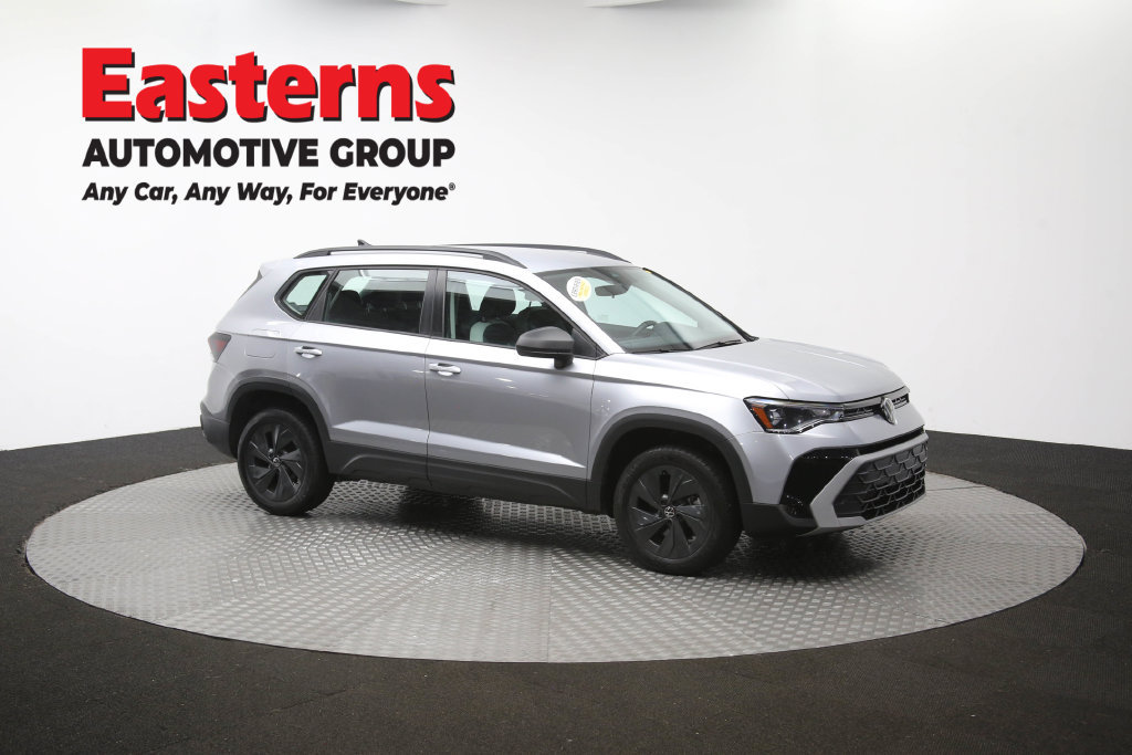 Used 2025 Volkswagen Taos S FWD image 45