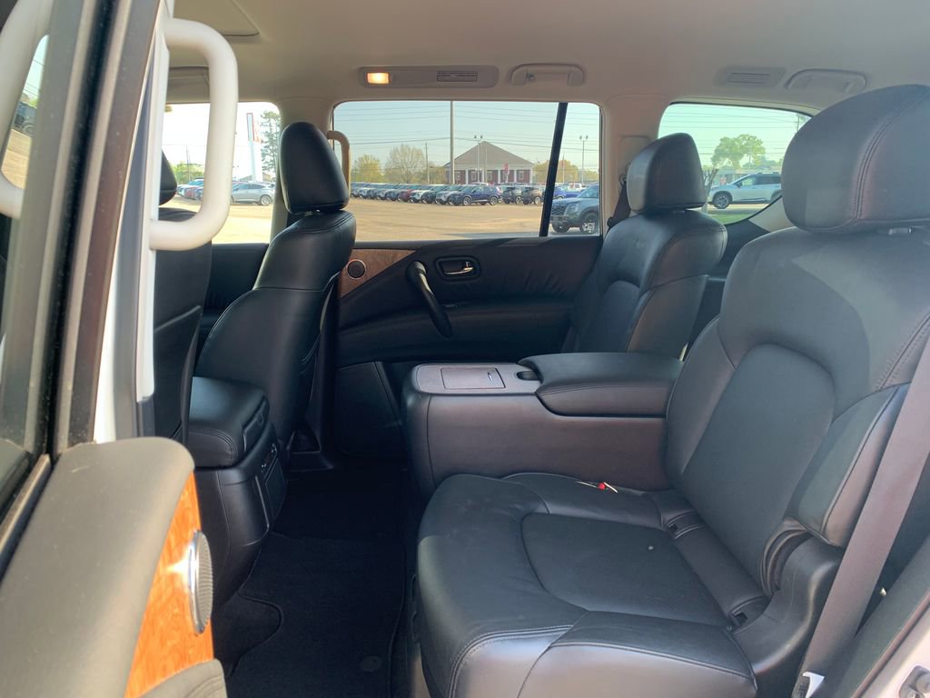 Used 2022 Nissan Armada SL w/ Captain's Chairs Package image 28