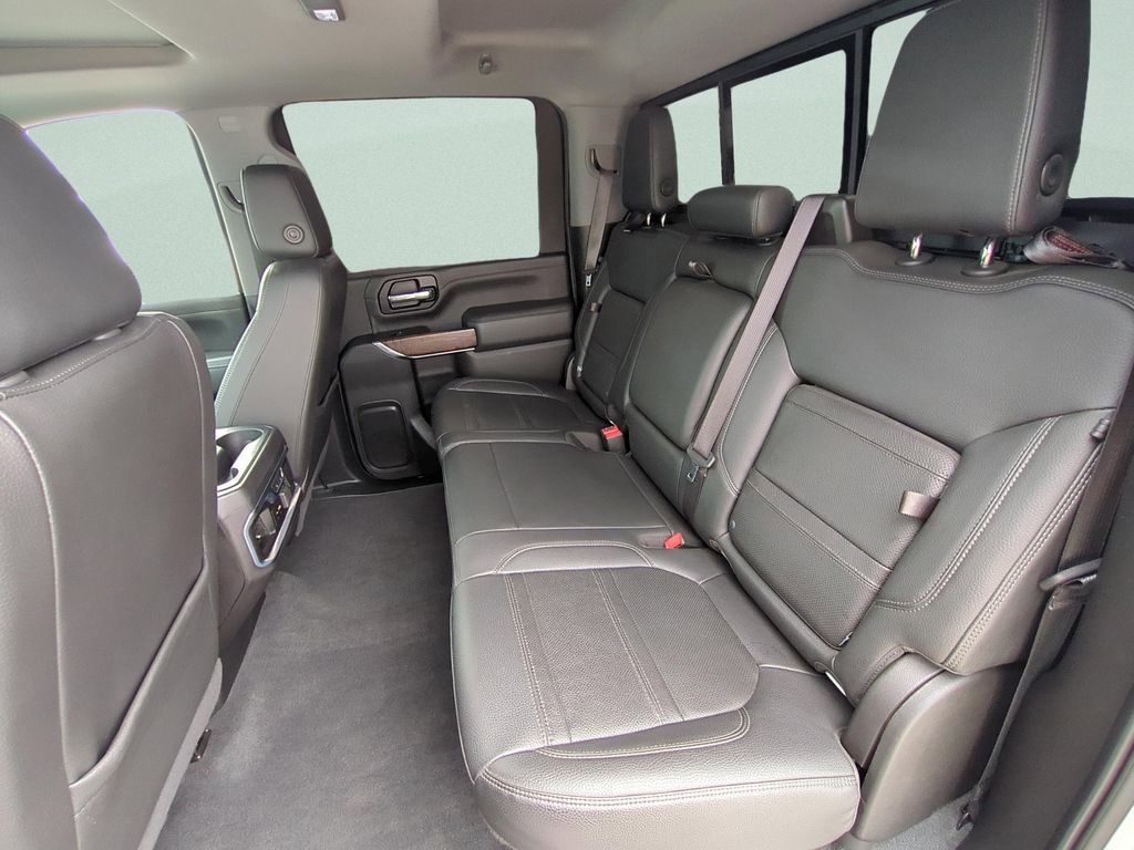 Used 2020 GMC Sierra 2500 Denali w/ Denali Ultimate Package image 13