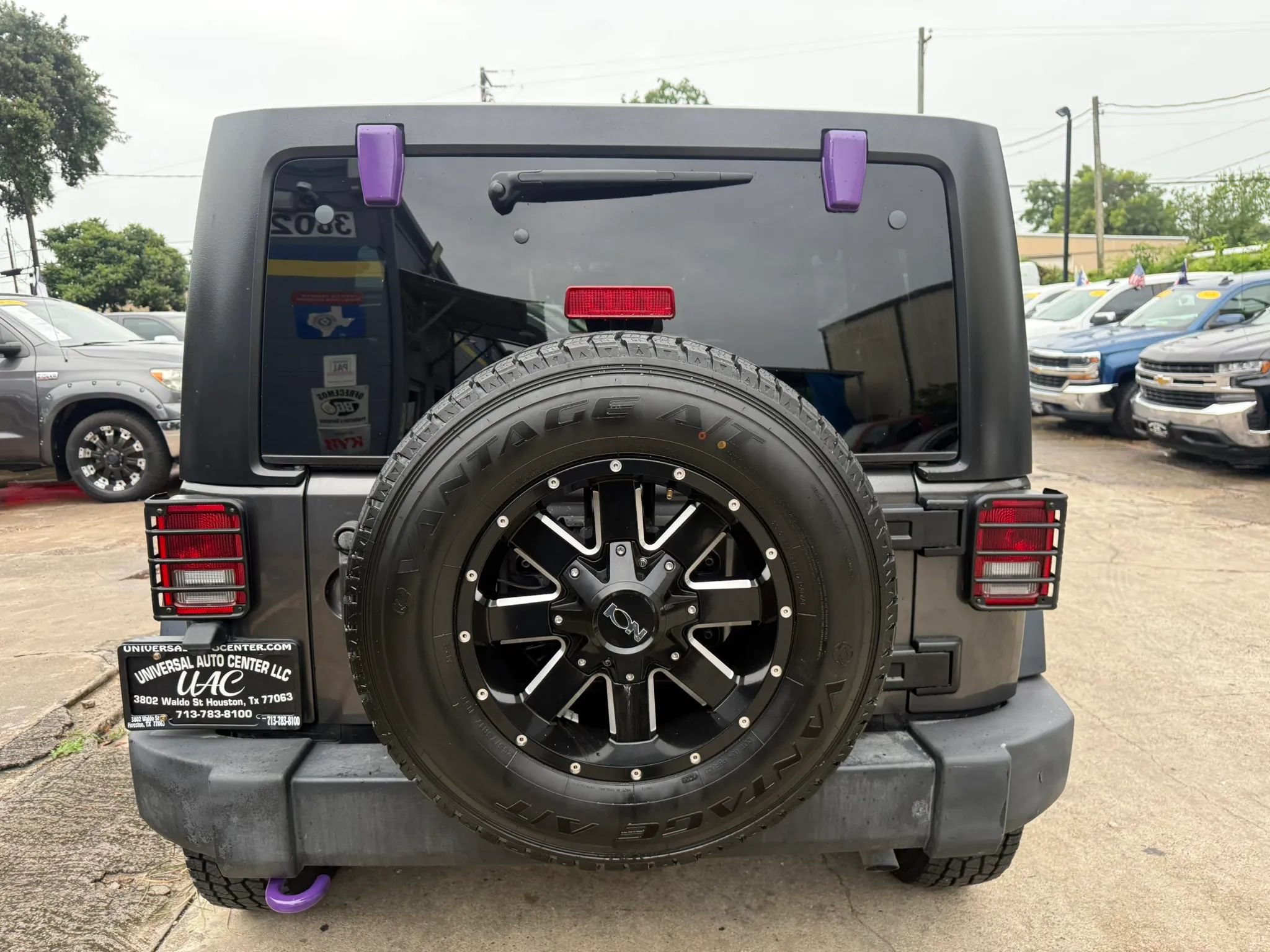 Used 2017 Jeep Wrangler Unlimited Sport w/ Quick Order Package 24S AWD/4WD image 8