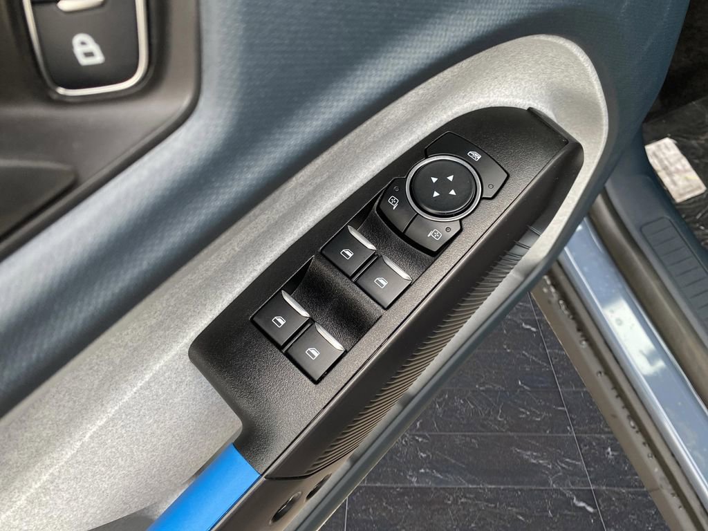 New 2025 Ford Maverick XLT w/ XLT Luxury Package image 34