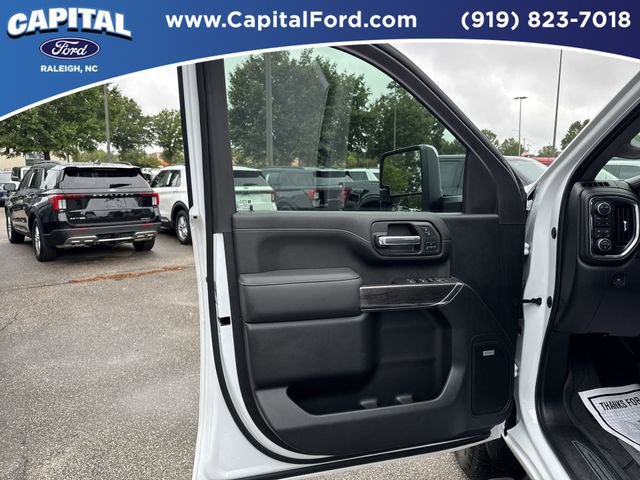 Used 2021 Chevrolet Silverado 2500 LTZ w/ LTZ Plus Package image 19