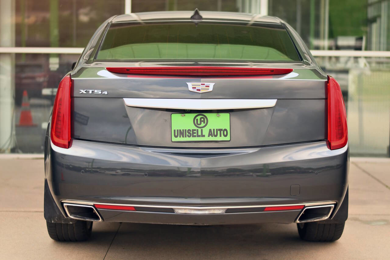 Used 2016 Cadillac XTS Luxury image 6