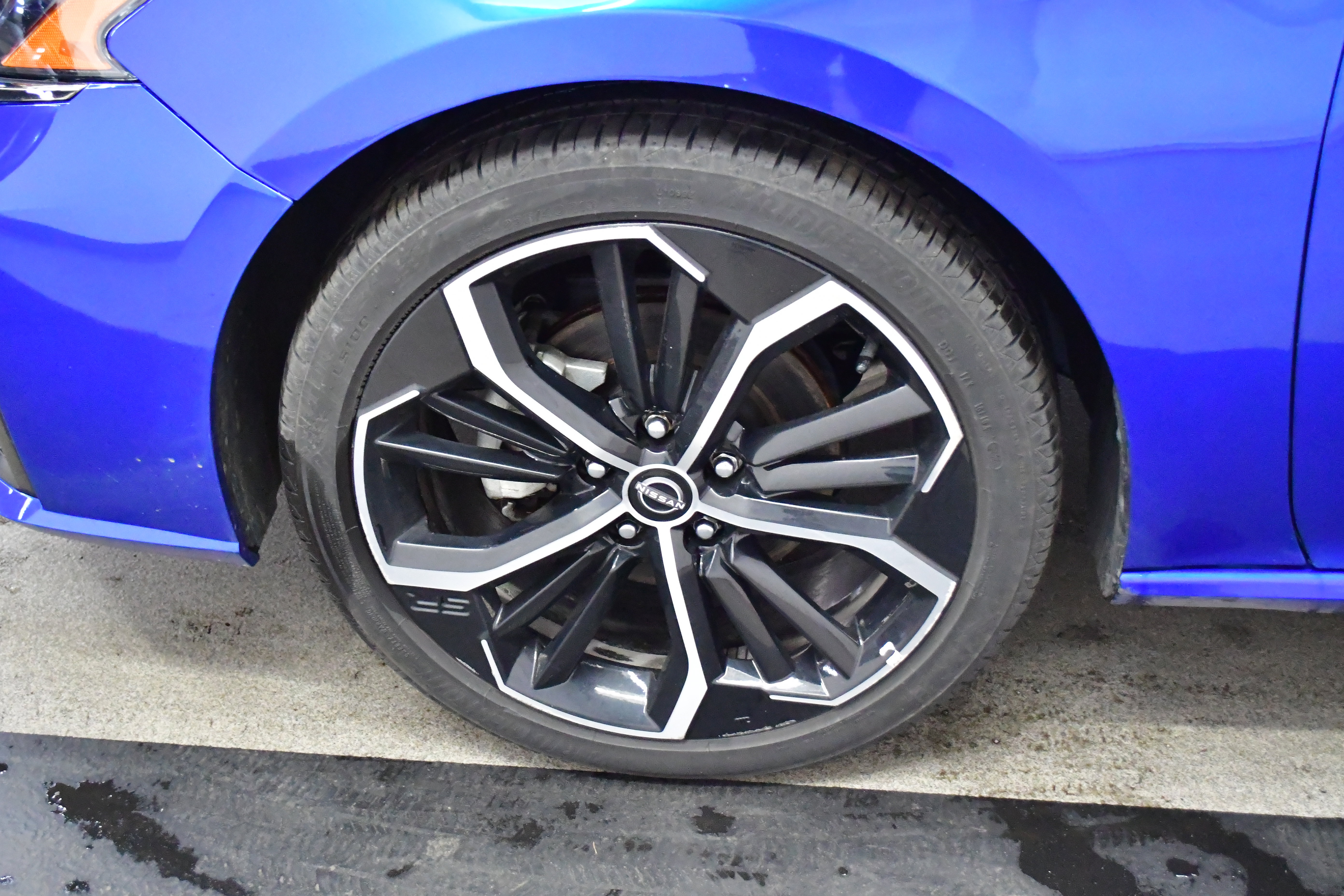 Used 2025 Nissan Altima 2.5 SR image 32