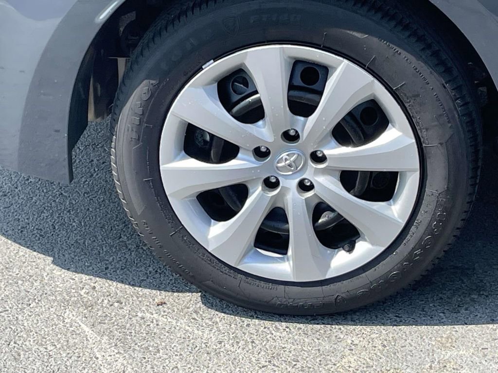 Used 2024 Toyota Corolla LE image 12