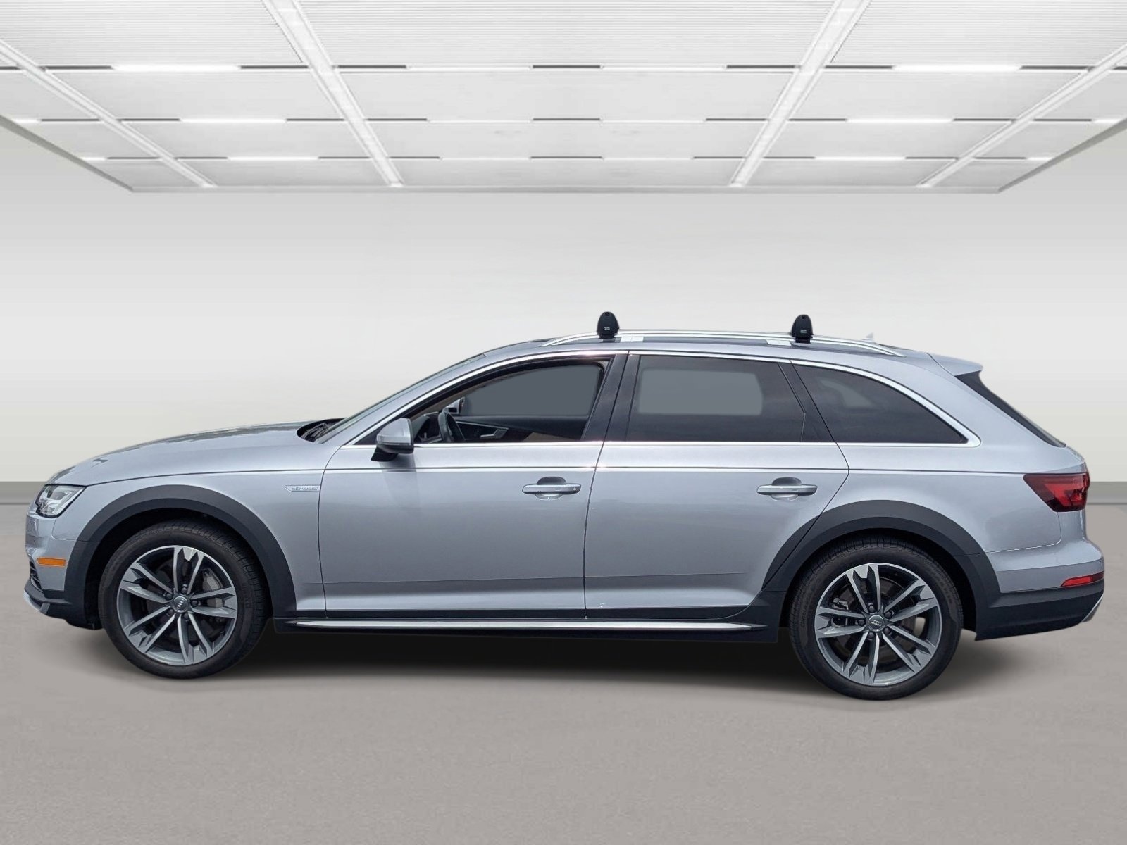 Used 2019 Audi A4 2.0T allroad Premium Plus image 2