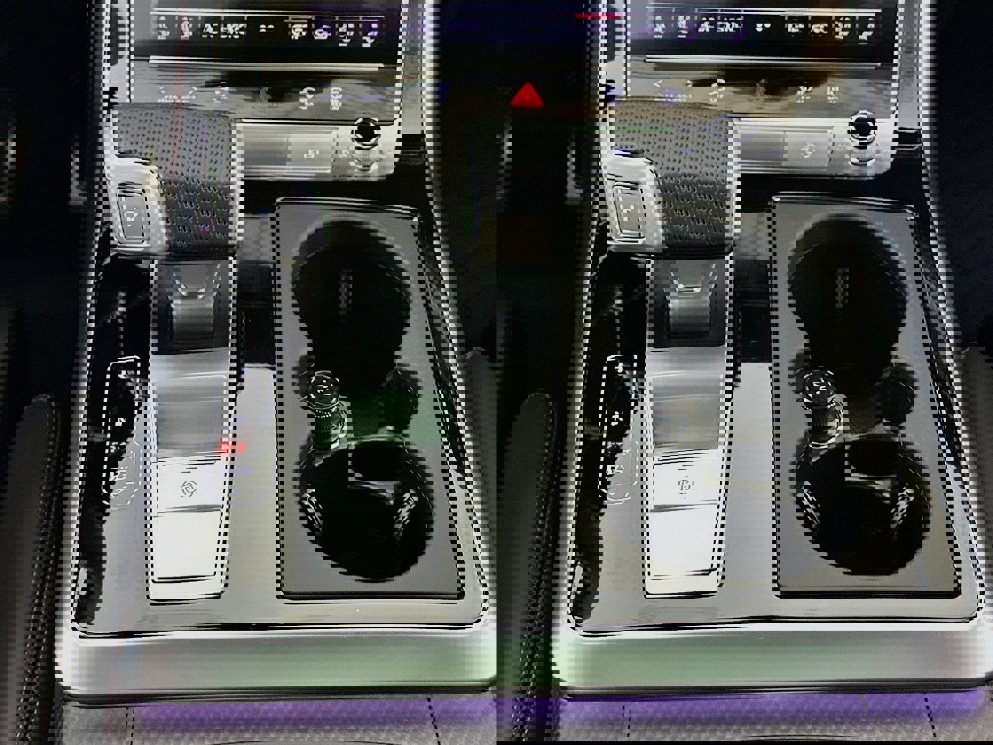 Used 2025 Audi SQ7 Premium Plus w/ Executive Package image 14