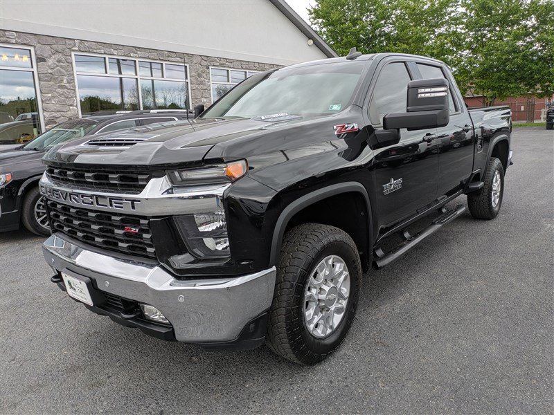 Used 2020 Chevrolet Silverado 2500 LT w/ Texas Edition AWD/4WD image 2