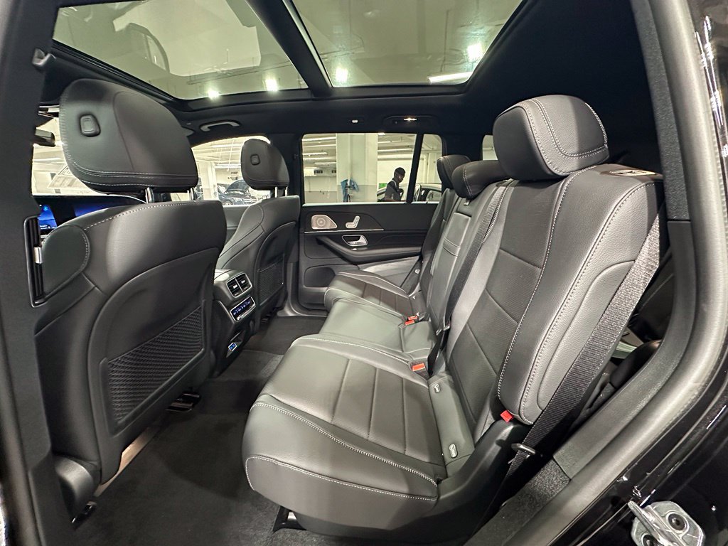 New 2027 Mercedes-Benz GLS 450 4MATIC image 10
