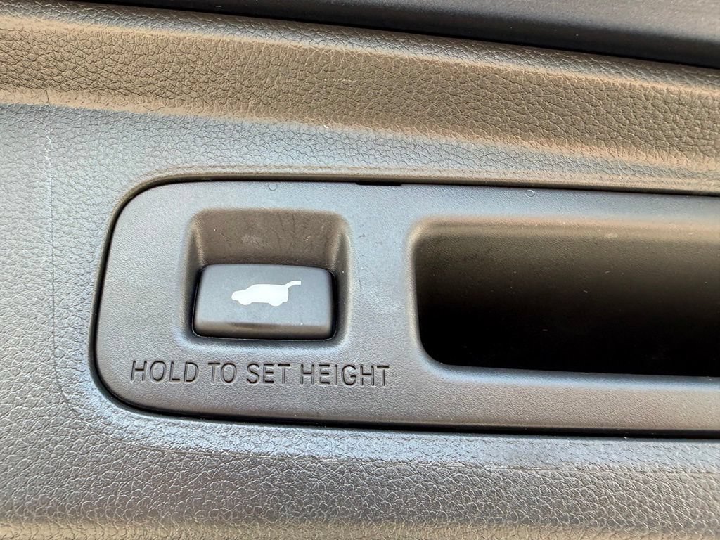 Used 2026 Honda CR-V Sport Touring image 18