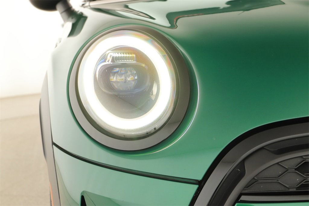 Used 2024 MINI Cooper S w/ Signature Upholstery Package image 35