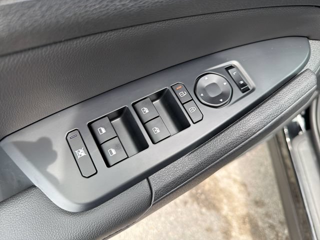New 2026 Kia Sportage EX AWD/4WD image 17