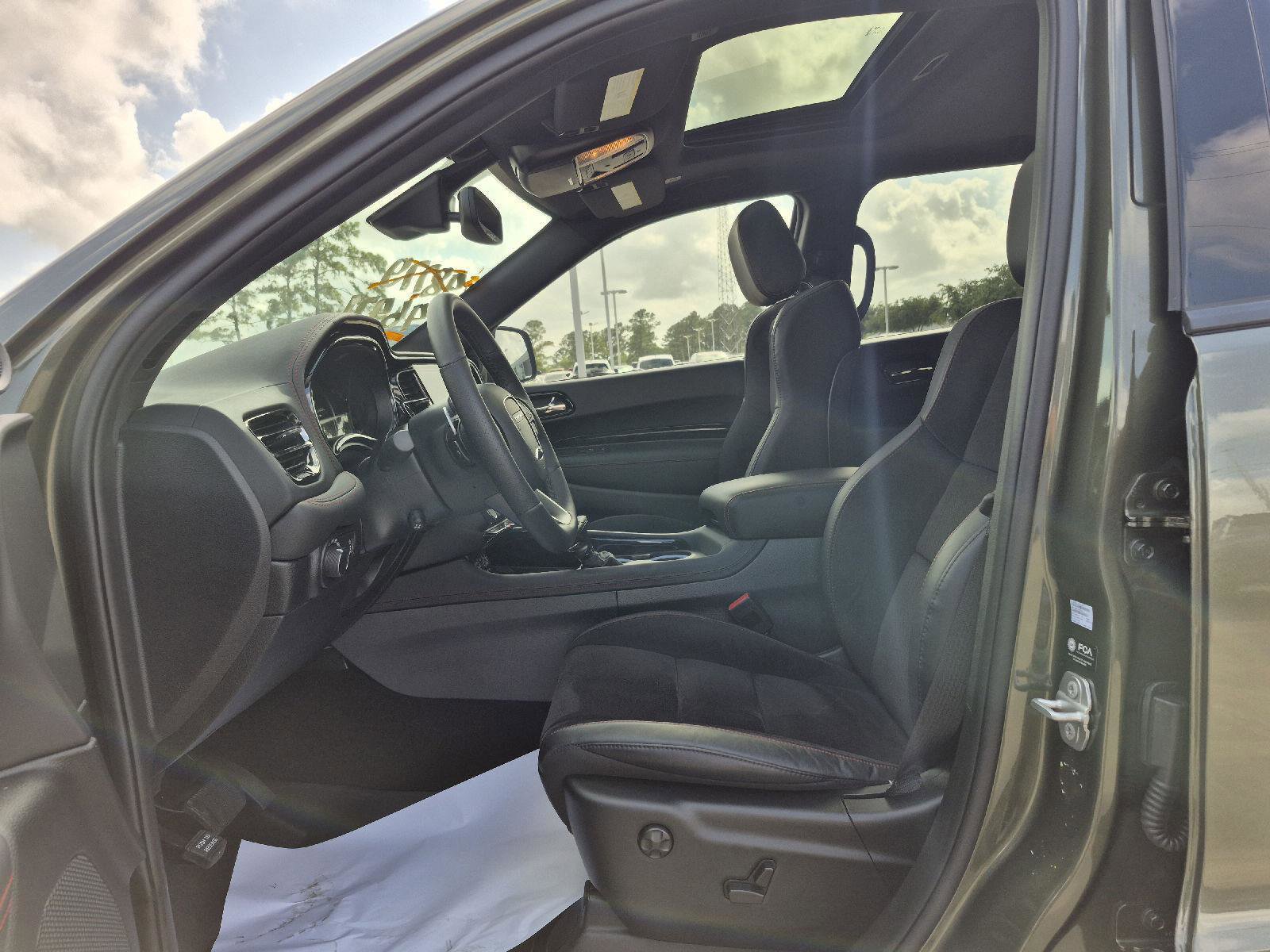 Used 2026 Dodge Durango GT image 3