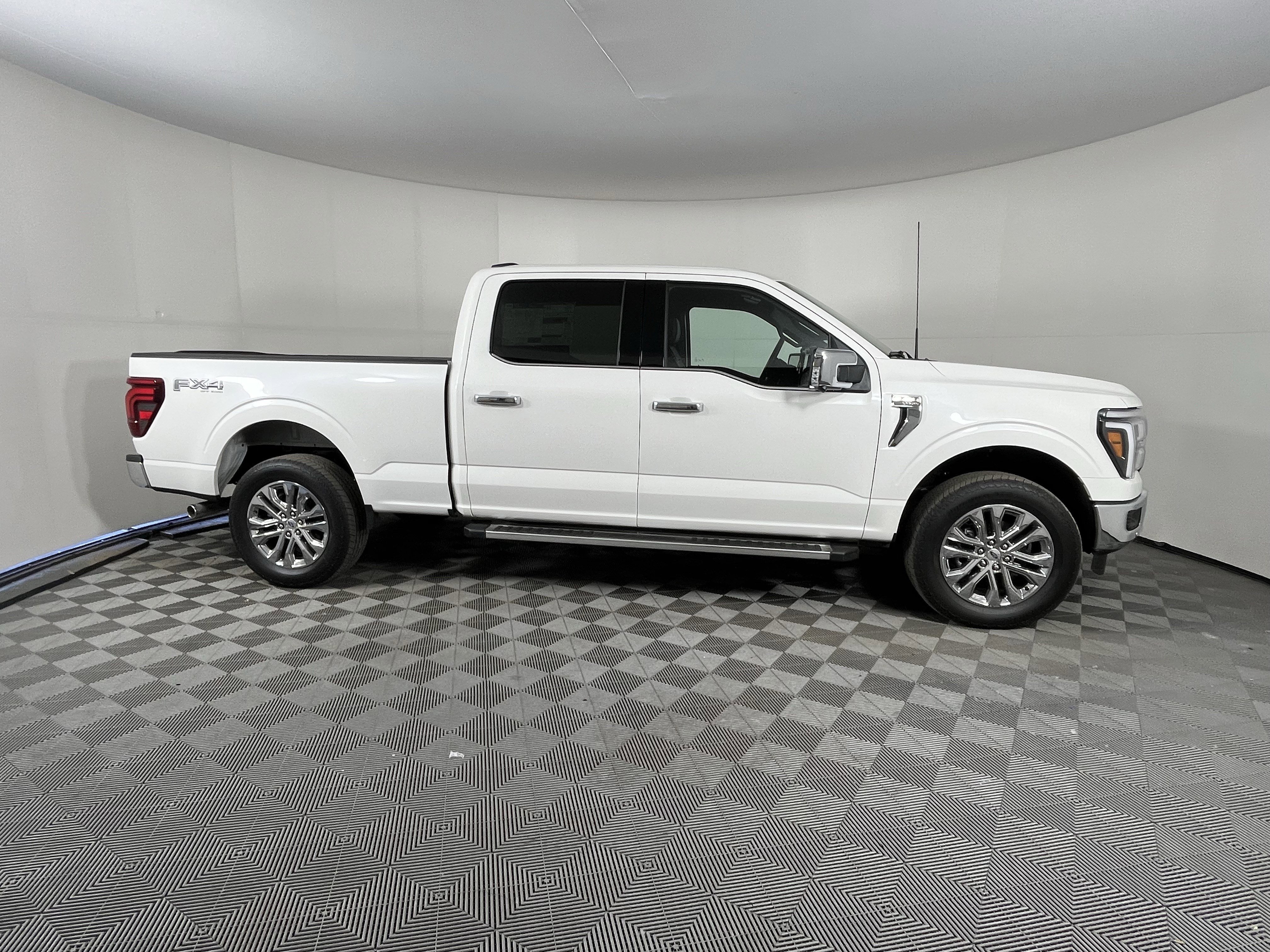 New 2026 Ford F150 Lariat w/ Equipment Group 502A High AWD/4WD image 5