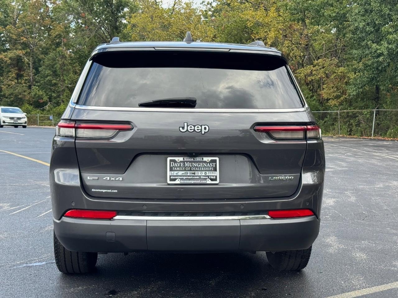 Used 2021 Jeep Grand Cherokee L Laredo w/ Luxury Tech Group I image 5