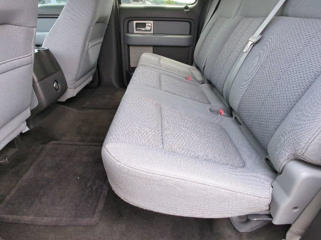 Used 2011 Ford F150 XLT AWD/4WD image 22