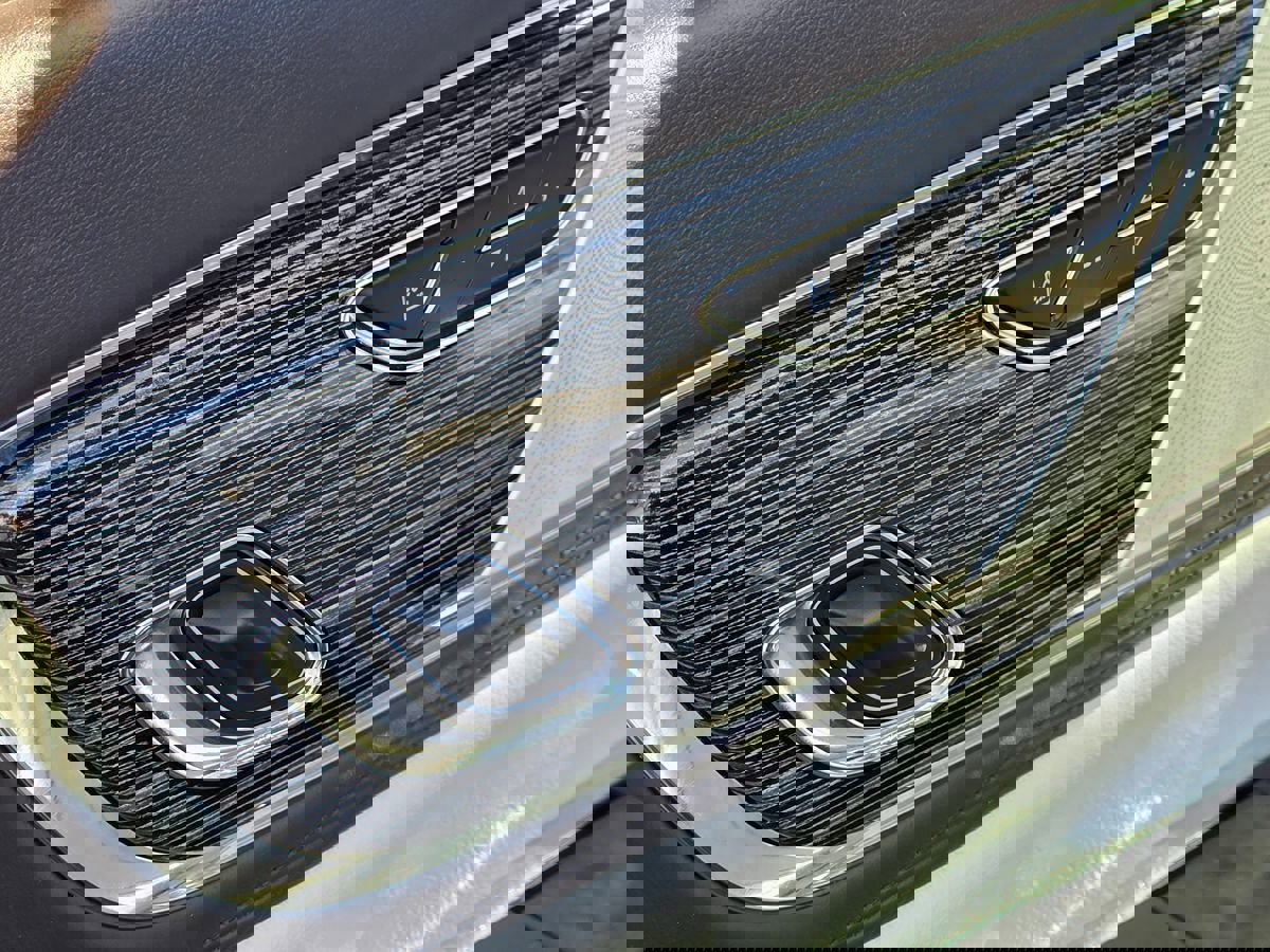 Used 2017 Lincoln Continental Black Label w/ Rear-seat Package image 23