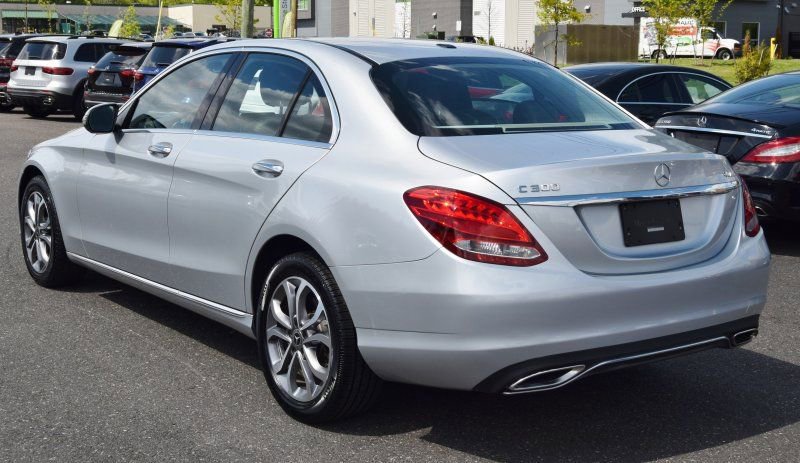 Used 2018 Mercedes-Benz C 300 4MATIC Sedan image 8