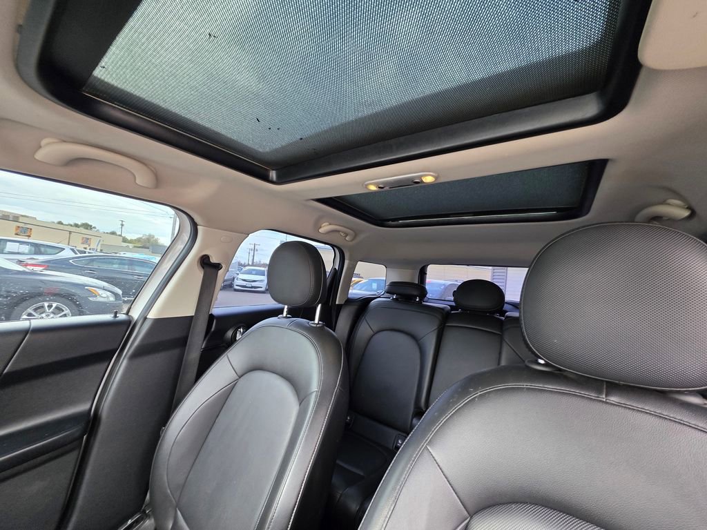 Used 2020 MINI Cooper Countryman image 9