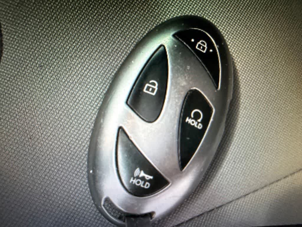 Used 2025 Hyundai Elantra SEL FWD image 21