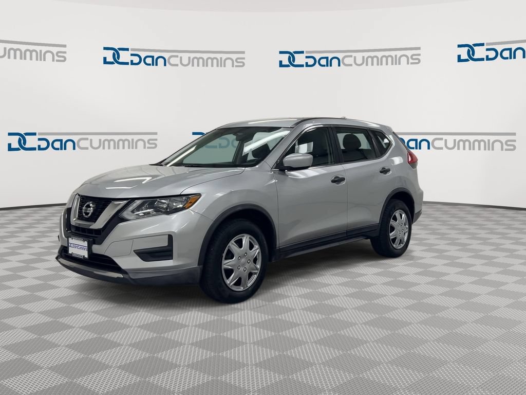 Used 2017 Nissan Rogue S AWD/4WD image 4