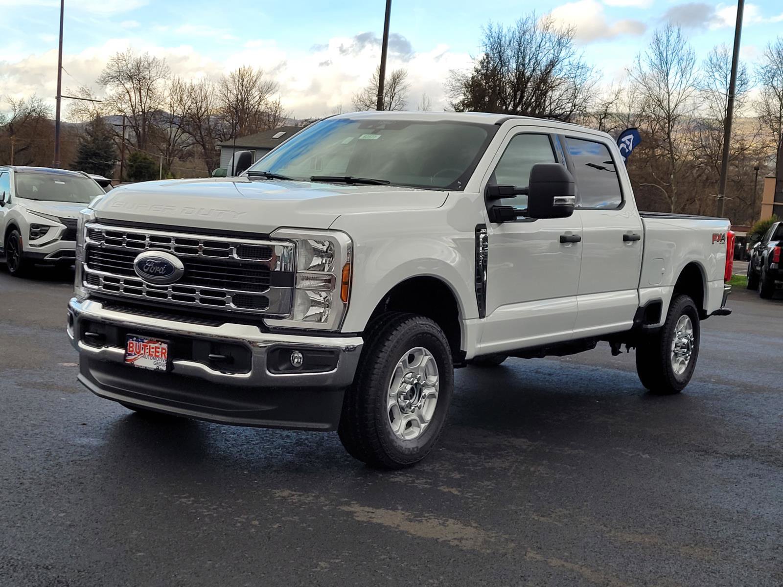 New 2026 Ford F250 XLT w/ FX4 Off-Road Package