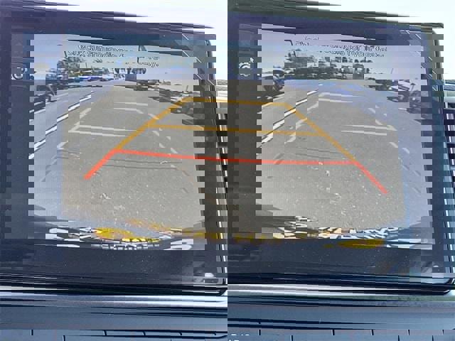 Certified 2025 Hyundai Venue SEL image 10