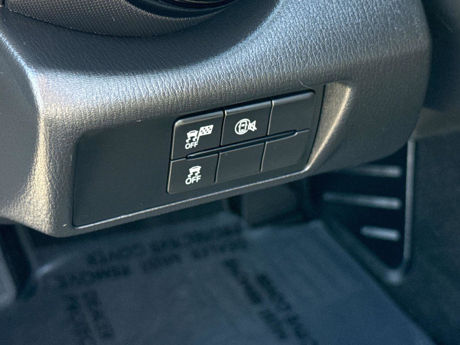 Certified 2024 MAZDA MX-5 Miata Club image 24