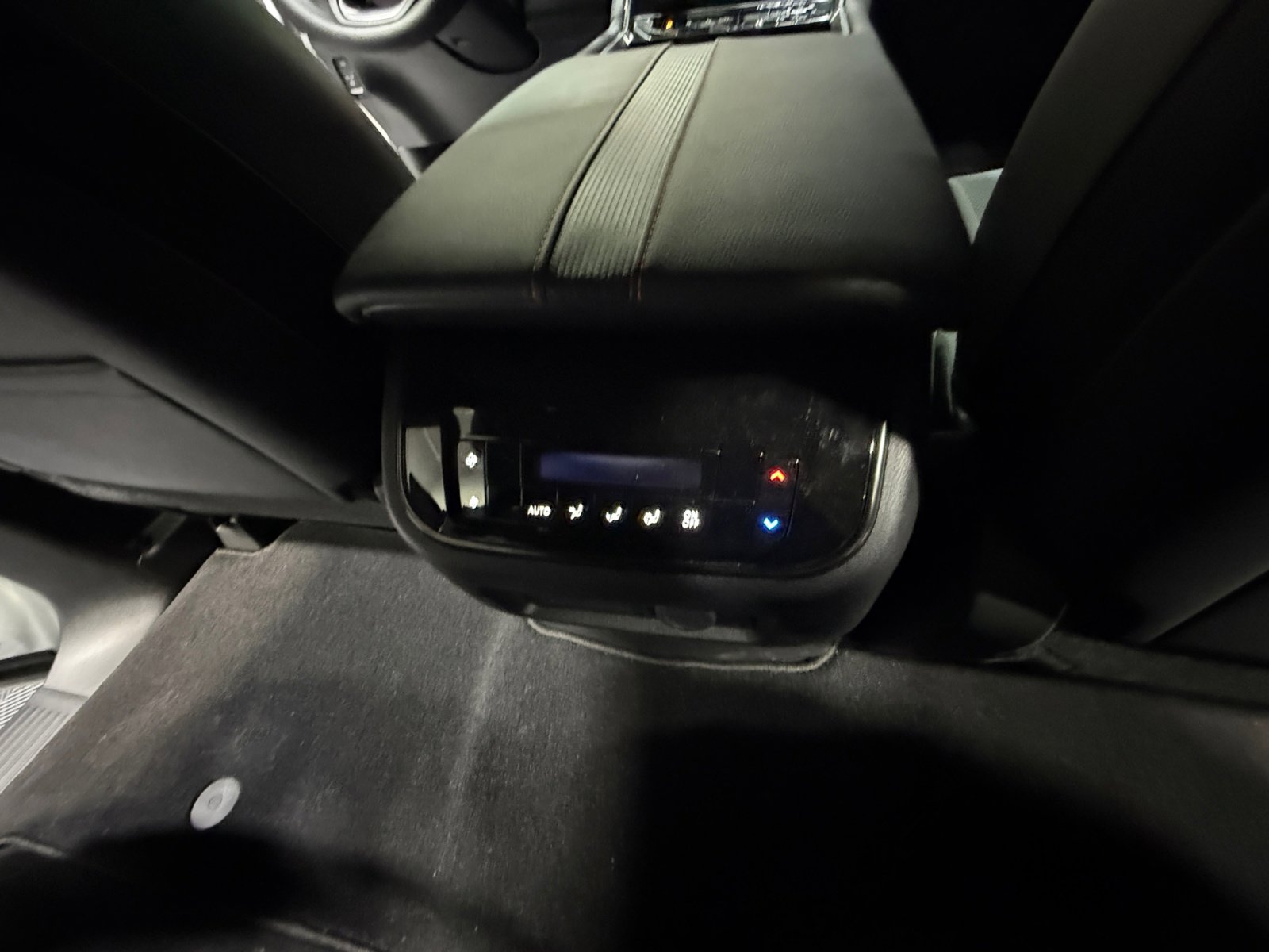 Certified 2025 Nissan Armada PRO-4X image 32