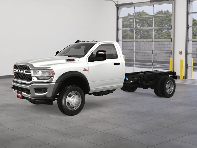 New 2023 RAM 4500 Tradesman RWD image 2