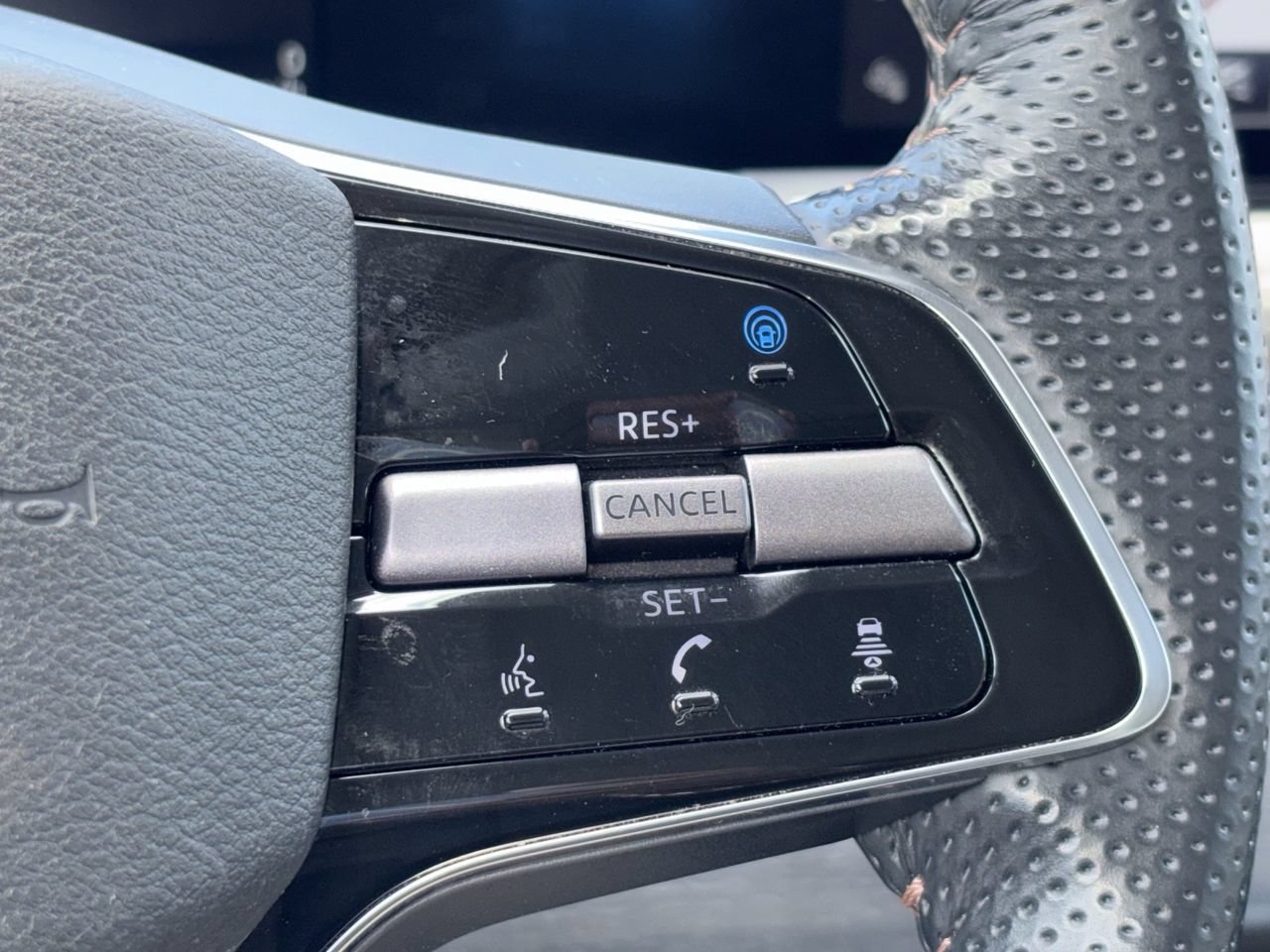 Certified 2024 Nissan Ariya AWD image 11