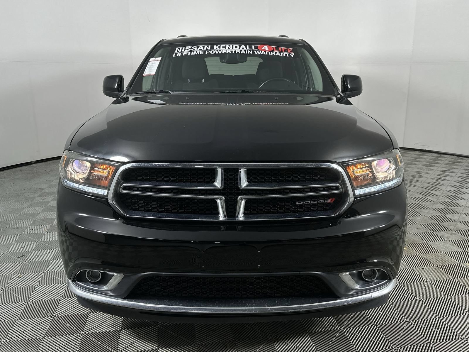 Used 2019 Dodge Durango SXT AWD/4WD image 3