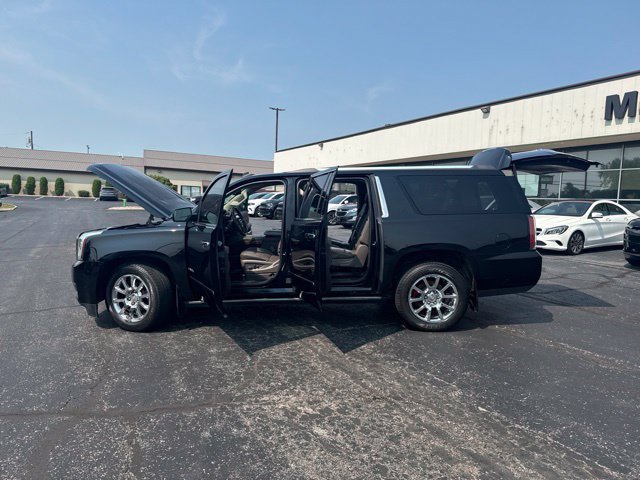 Used 2015 GMC Yukon XL Denali w/ Touring Package AWD/4WD image 26