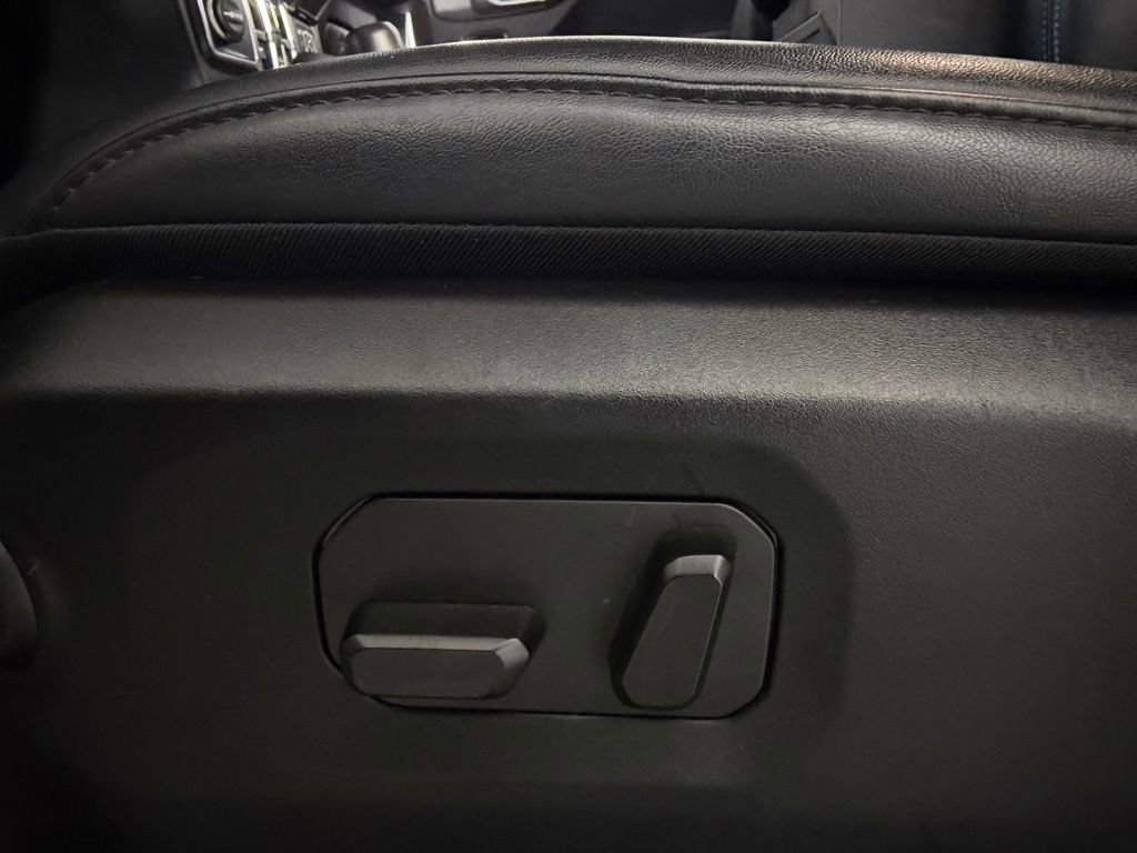 Used 2024 Jeep Wrangler Unlimited Rubicon 4xe image 25
