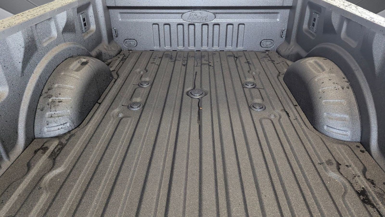 New 2026 Ford F250 Lariat w/ Black Appearance Package image 20