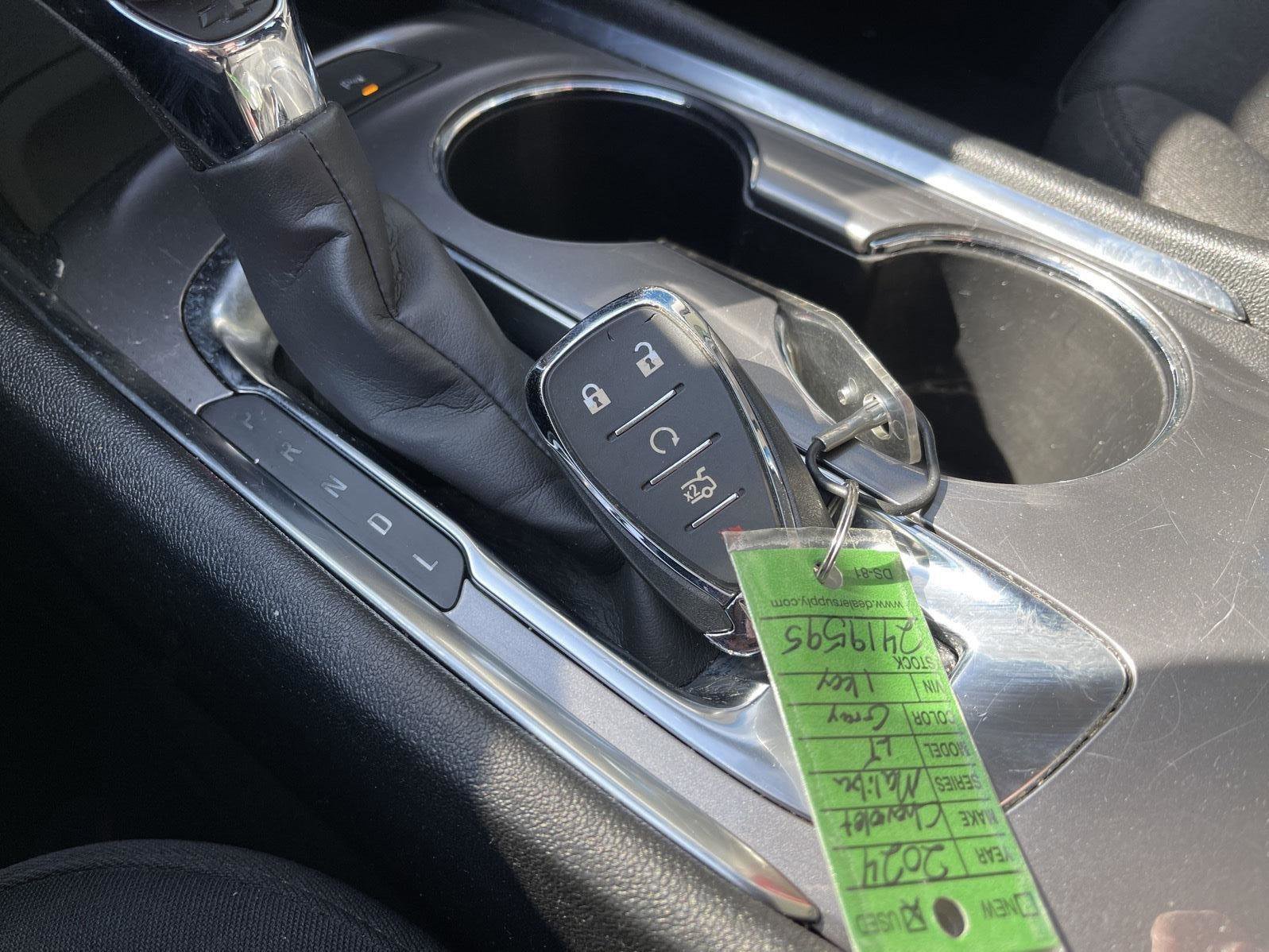 Used 2024 Chevrolet Malibu LT FWD image 38