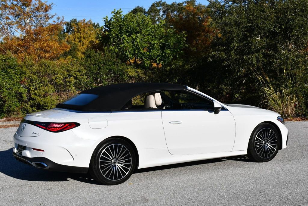 Used 2025 Mercedes-Benz CLE 300 4MATIC Cabriolet image 39
