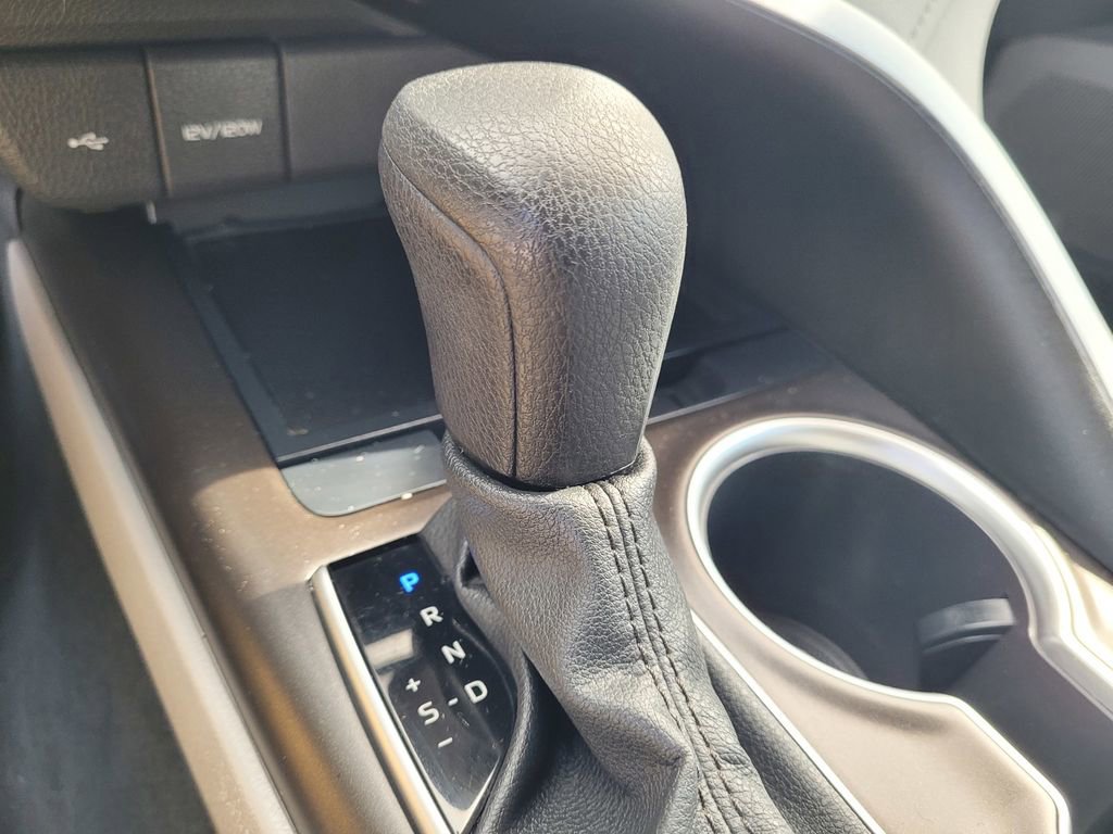 Used 2023 Toyota Camry LE image 22