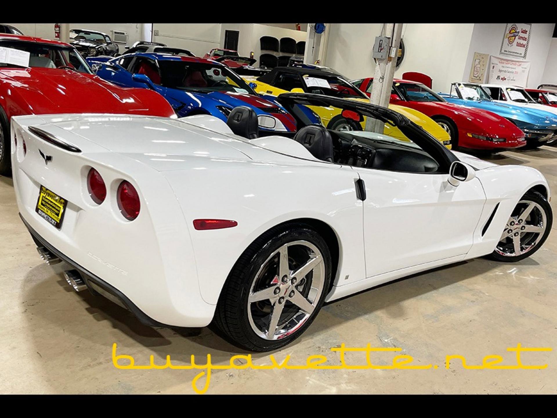Used 2008 Chevrolet Corvette Convertible w/ Preferred Equipment Group image 4