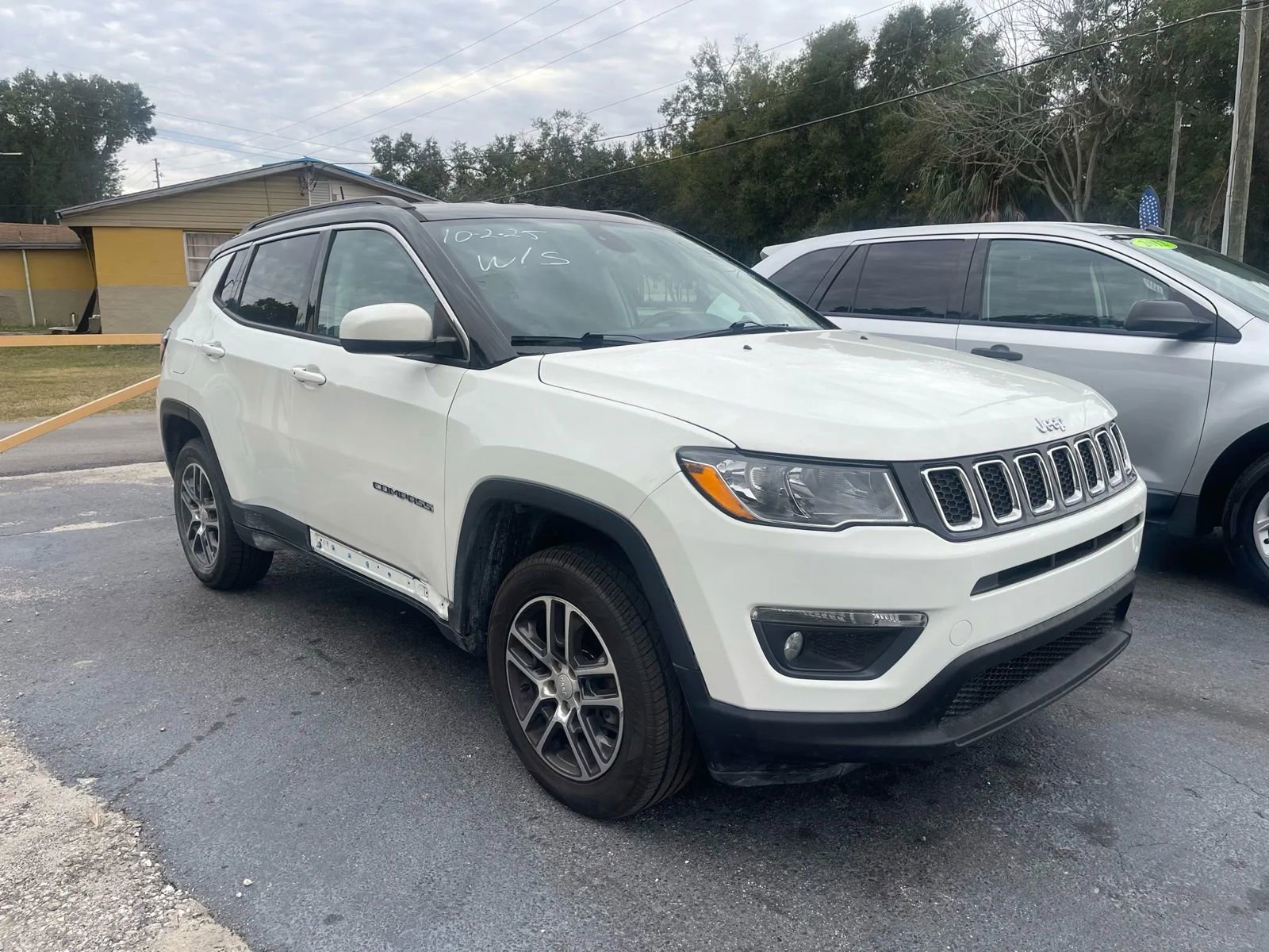 Used 2018 Jeep Compass Latitude w/ Popular Equipment Group image 8