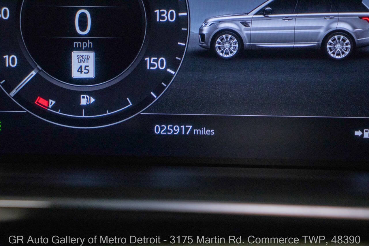 Used 2022 Land Rover Range Rover Sport HST image 18