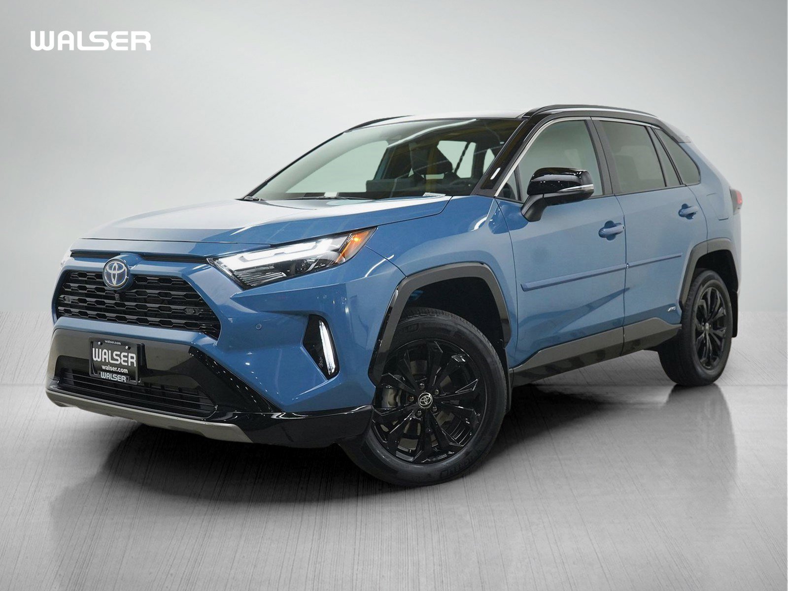 Used 2023 Toyota RAV4 XSE AWD/4WD image 1